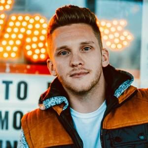 Meet your Posher, Mark